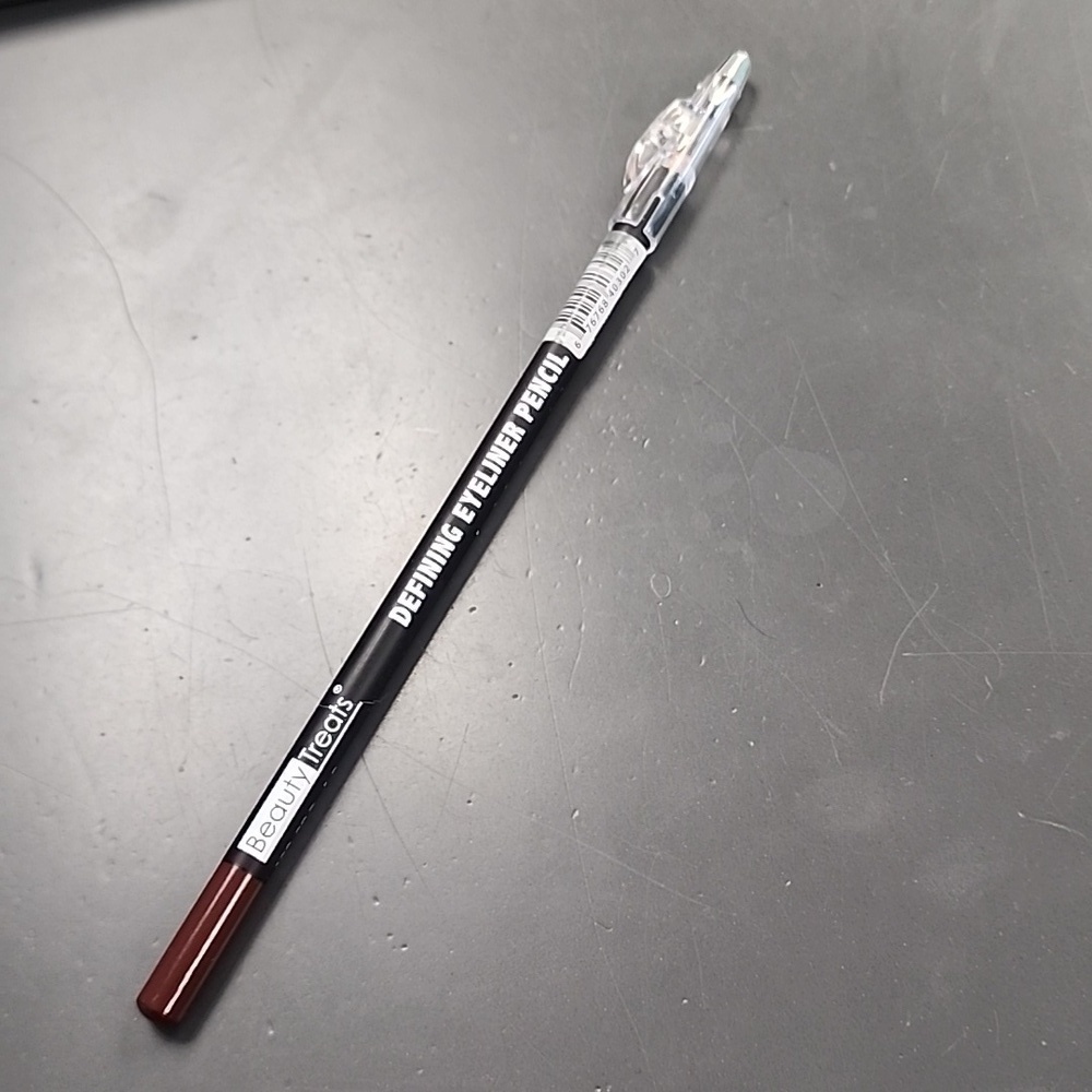 Defining Eye Pencil